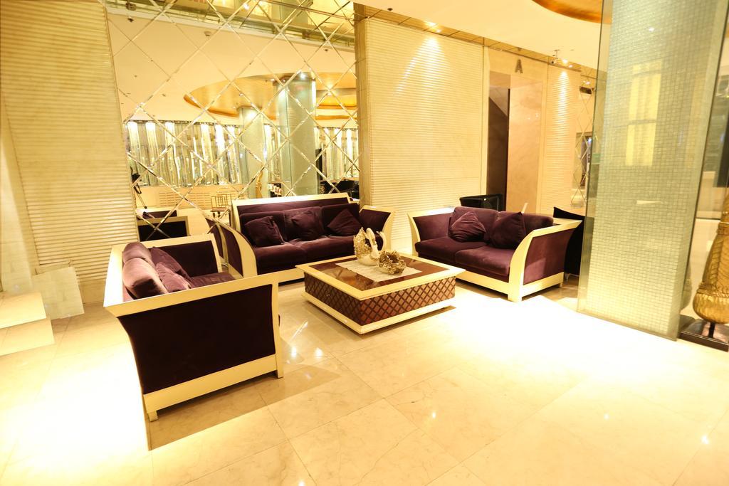 Harbin Yakelai Holiday Hotel מראה חיצוני תמונה