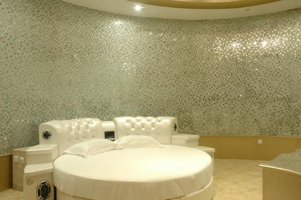 Harbin Yakelai Holiday Hotel מראה חיצוני תמונה